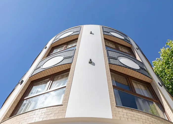 فندق Maison Marineta 3*