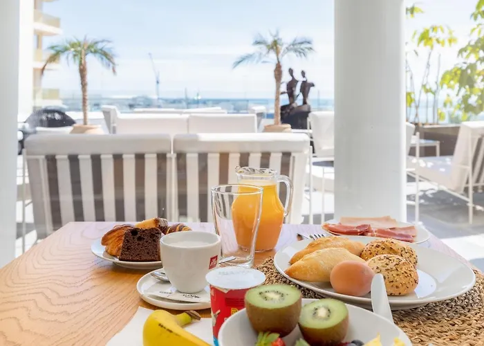 Maison Marineta دينايا